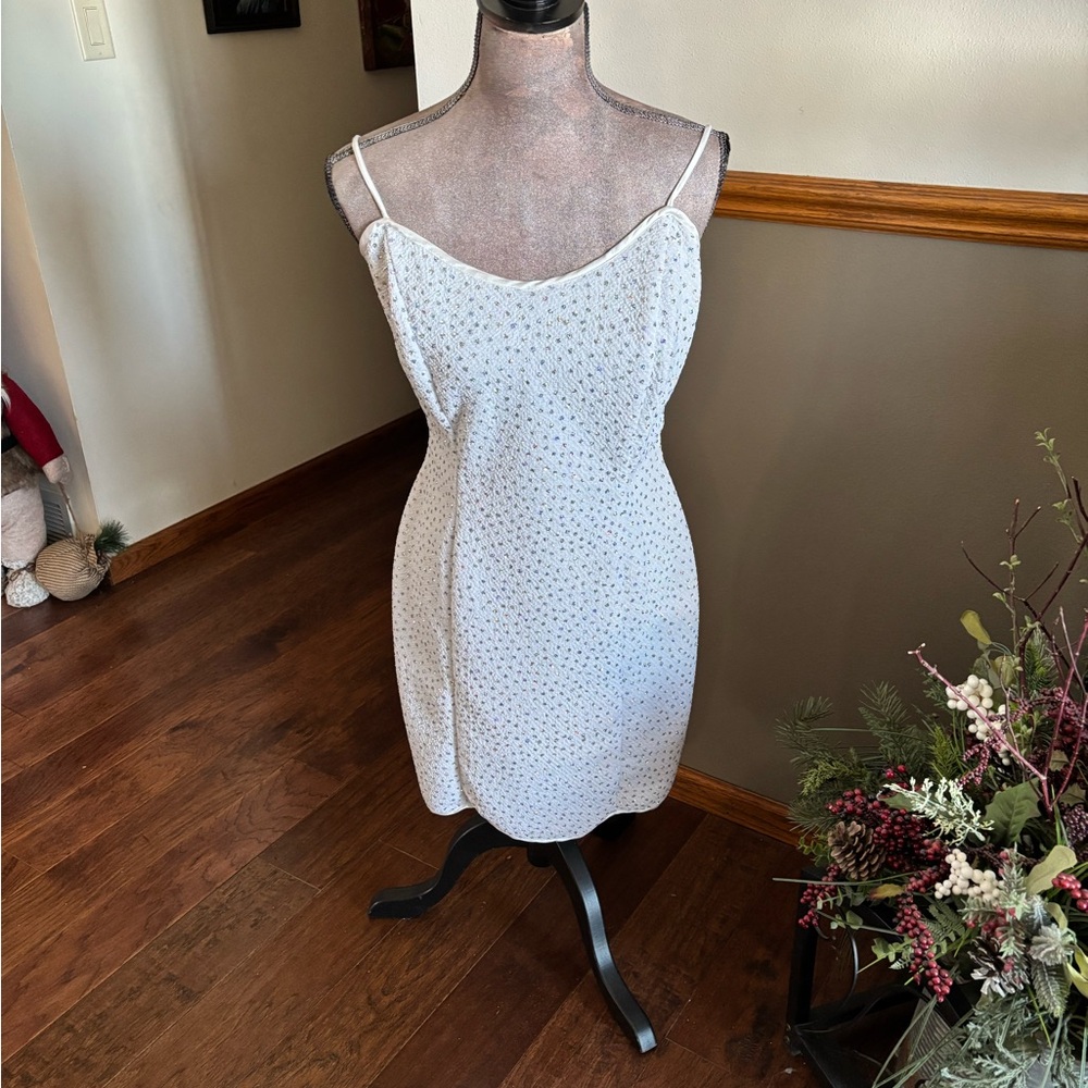 Chic White Spaghetti Strap Mini Dress